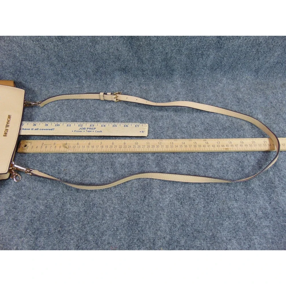Michael Kors Selma Crossbody Tan Beige White Leather Saffiano Satchel Bag Flaw‎